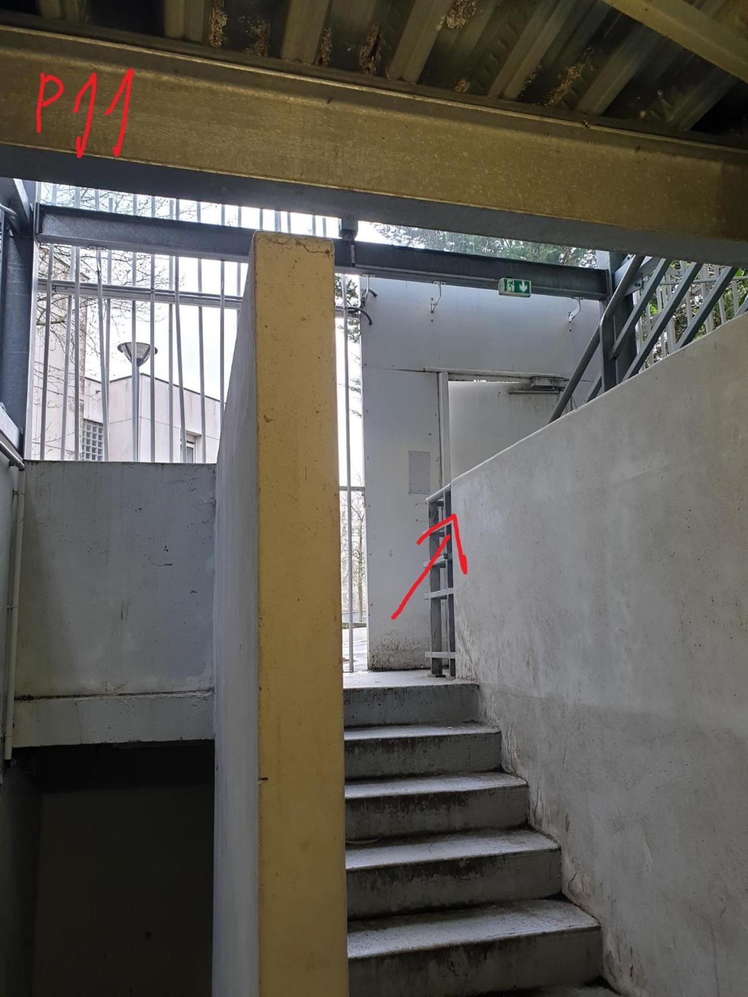 Appartement Bien Situe Noisy-le-Grand Kültér fotó